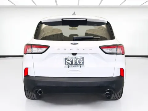 More photos of 2021 Ford Escape Plug-In Hybrid SE at STG Montclair, CA