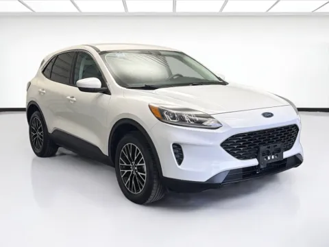 Another view of 2021 Ford Escape Plug-In Hybrid SE for sale in Montclair, CA at STG Montclair