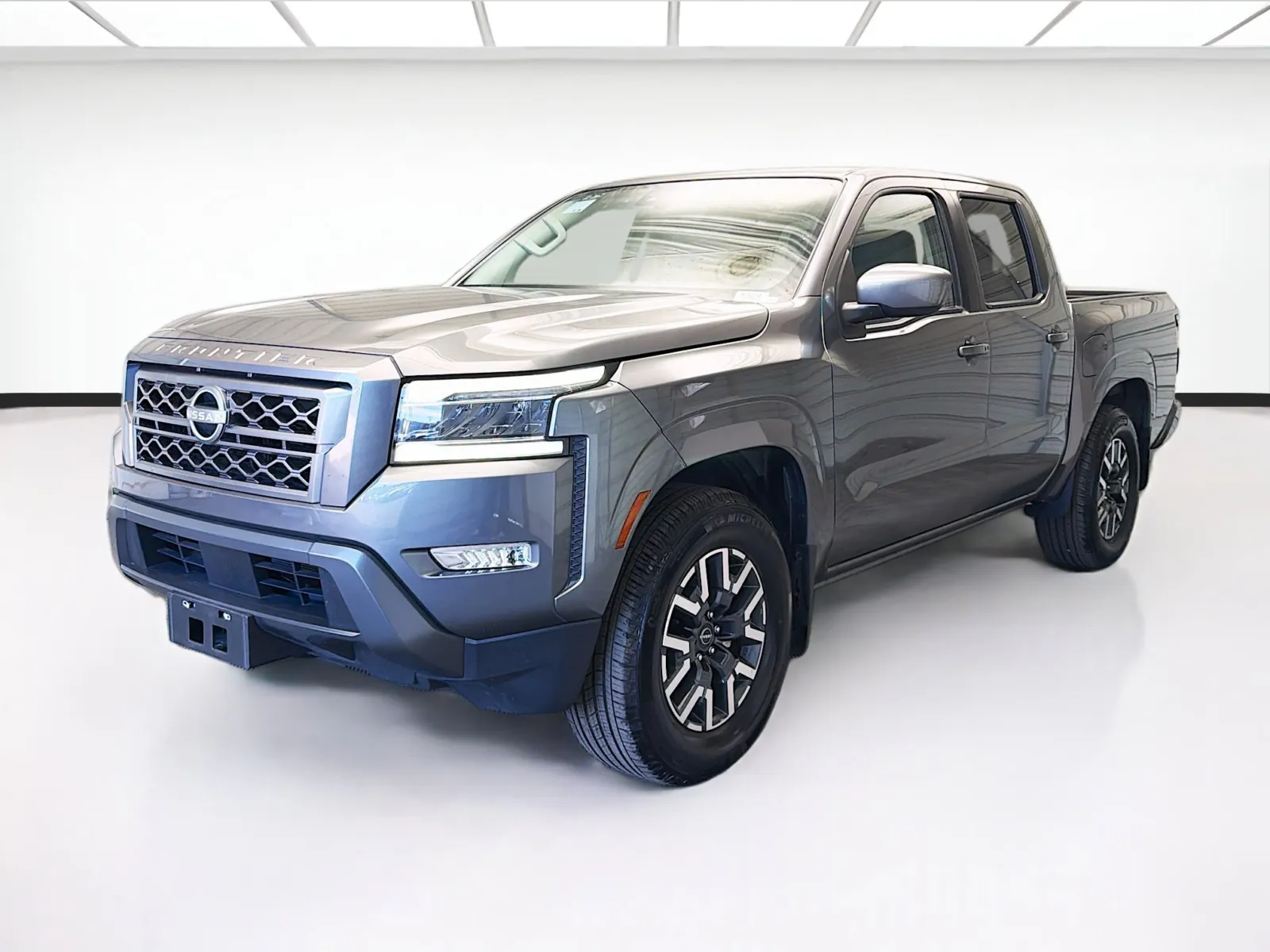 Gray 2024 Nissan Frontier SL for sale in Montclair, CA