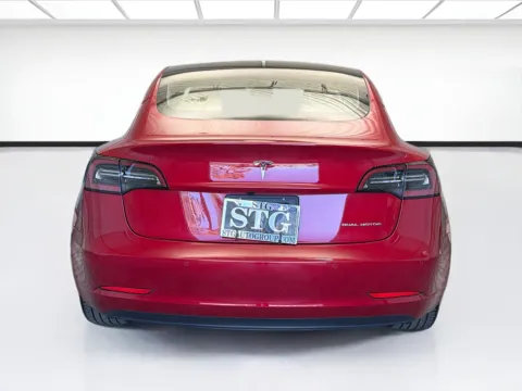 More photos of 2019 Tesla Model 3 Performance at STG Montclair, CA