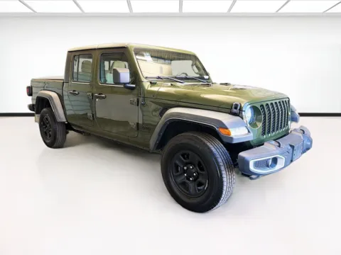 Another view of 2023 Jeep Gladiator Sport for sale in Montclair, CA at STG Montclair