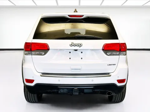 More photos of 2017 Jeep Grand Cherokee Limited at STG Montclair, CA