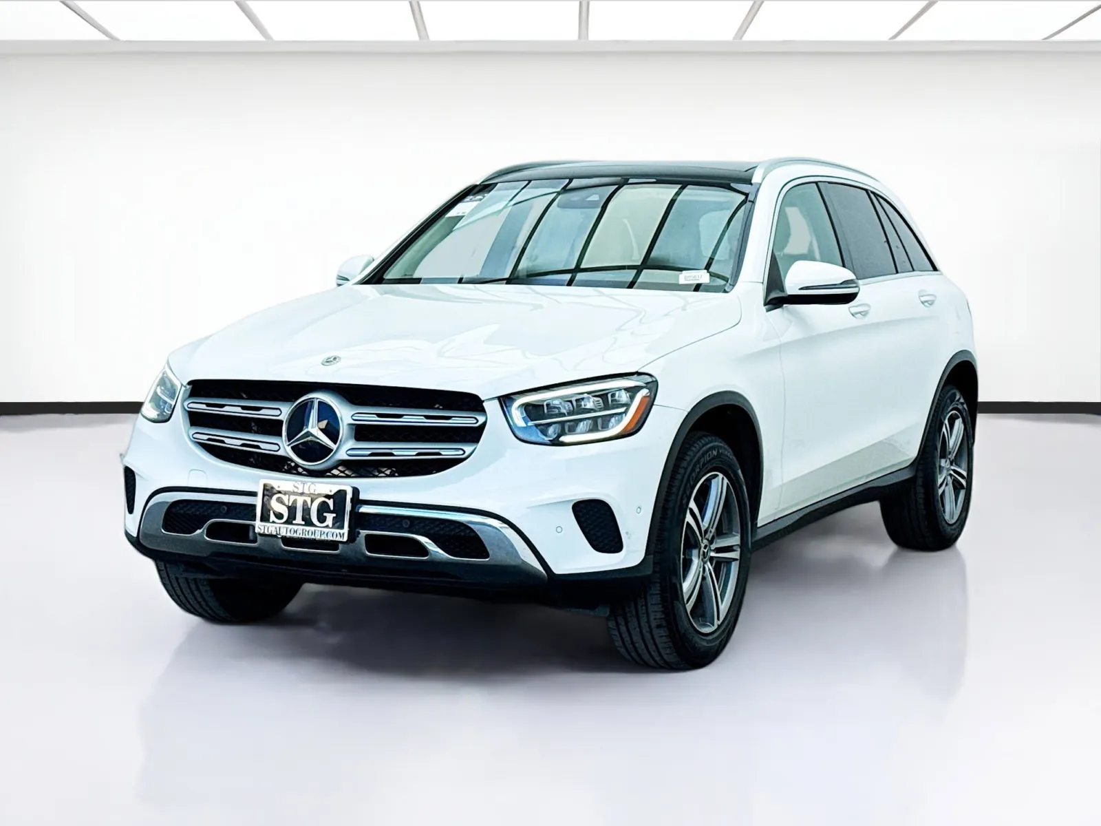 White 2022 Mercedes-Benz GLC 300 for sale in Montclair, CA
