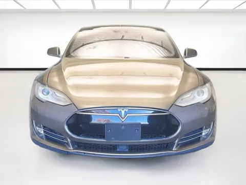 Photos of 2016 Tesla Model S 70 for sale in Montclair, CA at STG Montclair