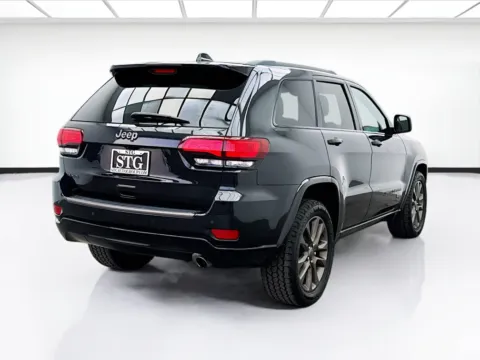 More photos of 2016 Jeep Grand Cherokee Limited at STG Montclair, CA