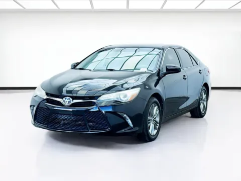 Black 2016 Toyota Camry SE for sale in Montclair, CA