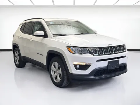 Another view of 2020 Jeep Compass Latitude for sale in Montclair, CA at STG Montclair