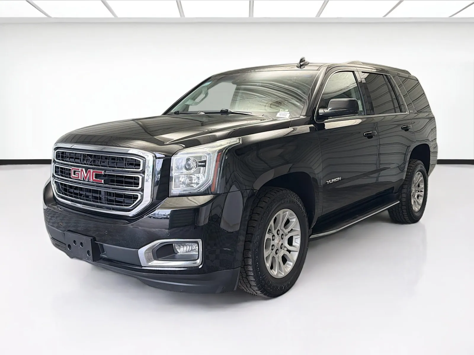 Black 2019 GMC Yukon SLT Standard Edition for sale in Montclair, CA