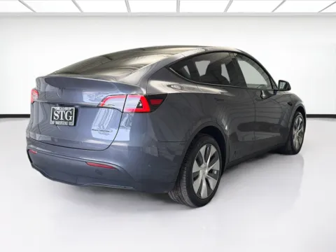 More photos of 2023 Tesla Model Y Long Range at STG Montclair, CA