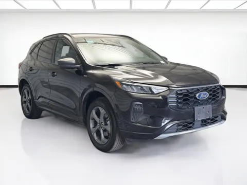 Another view of 2024 Ford Escape ST-Line for sale in Montclair, CA at STG Montclair