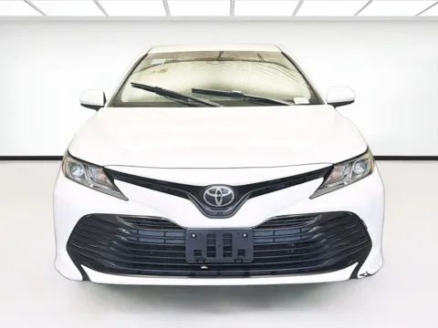 More photos of 2018 Toyota Camry LE at STG Montclair, CA