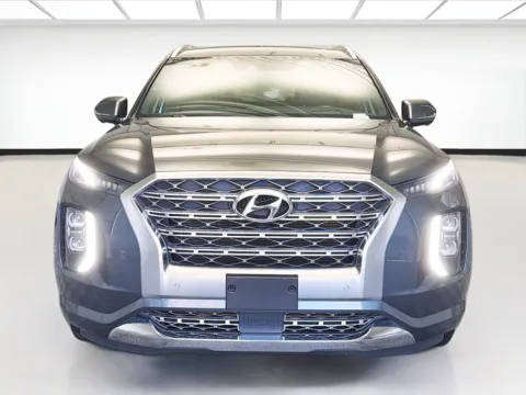 Photos of 2020 Hyundai Palisade Limited for sale in Montclair, CA at STG Montclair