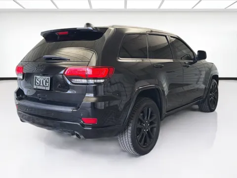 More photos of 2020 Jeep Grand Cherokee Altitude at STG Montclair, CA