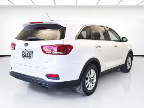 More photos of 2020 Kia Sorento LX at STG Montclair, CA
