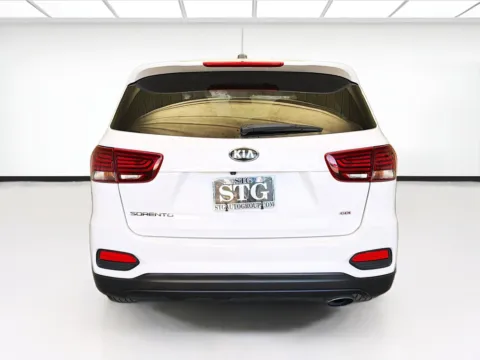 More photos of 2020 Kia Sorento LX at STG Montclair, CA