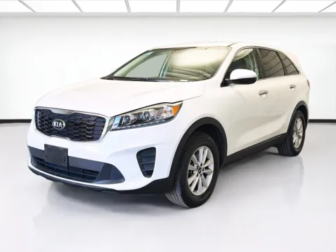 White 2020 Kia Sorento LX for sale in Montclair, CA