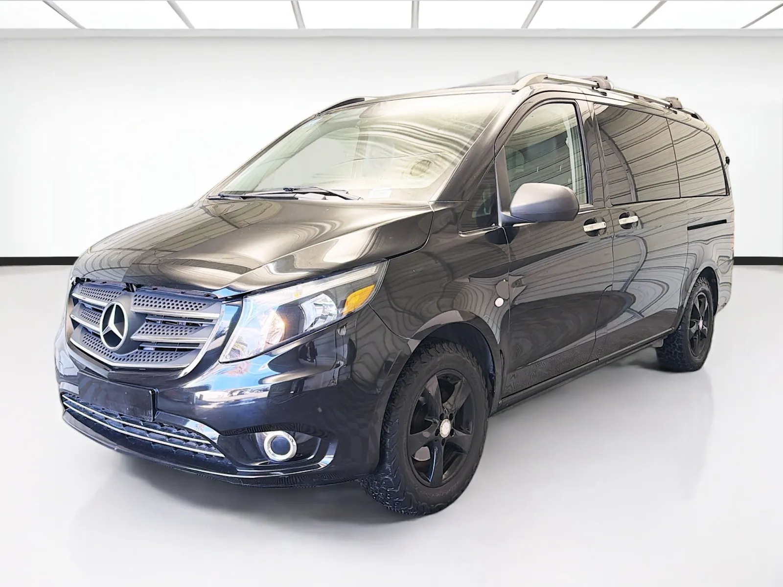 2018 Mercedes-Benz Metris Passenger Van