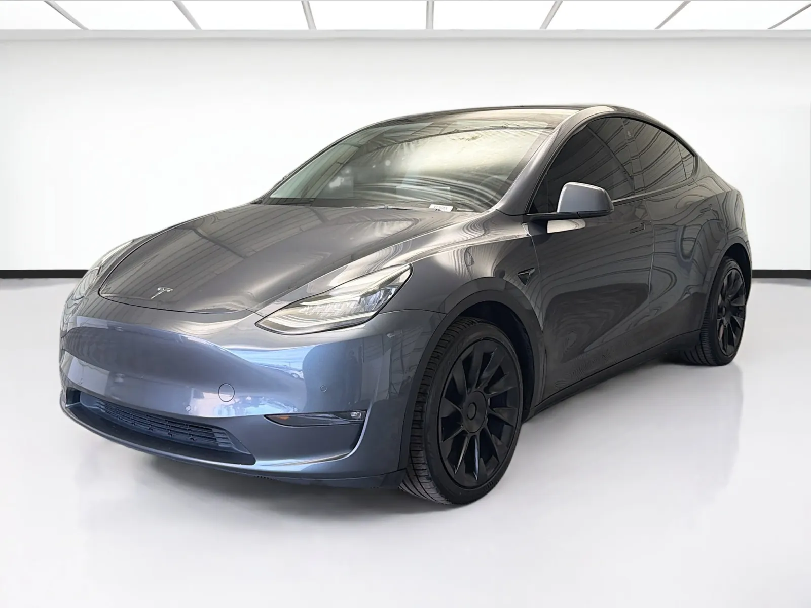 Silver 2022 Tesla Model Y Long Range for sale in Montclair, CA