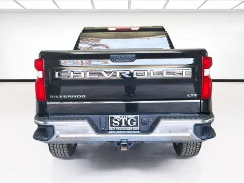 More photos of 2022 Chevrolet Silverado 1500 LTZ at STG Montclair, CA