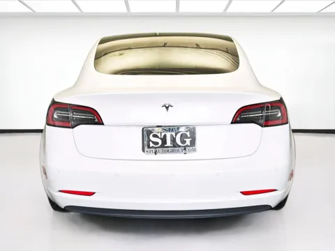 More photos of 2019 Tesla Model 3 at STG Montclair, CA