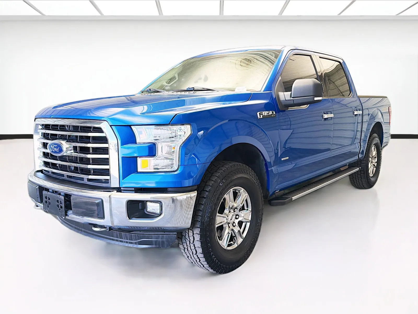 Blue 2016 Ford F-150 XLT for sale in Montclair, CA
