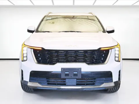 Photos of 2024 Kia Sorento S for sale in Montclair, CA at STG Montclair