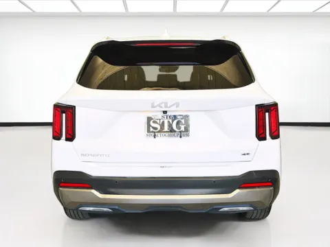 More photos of 2024 Kia Sorento S at STG Montclair, CA