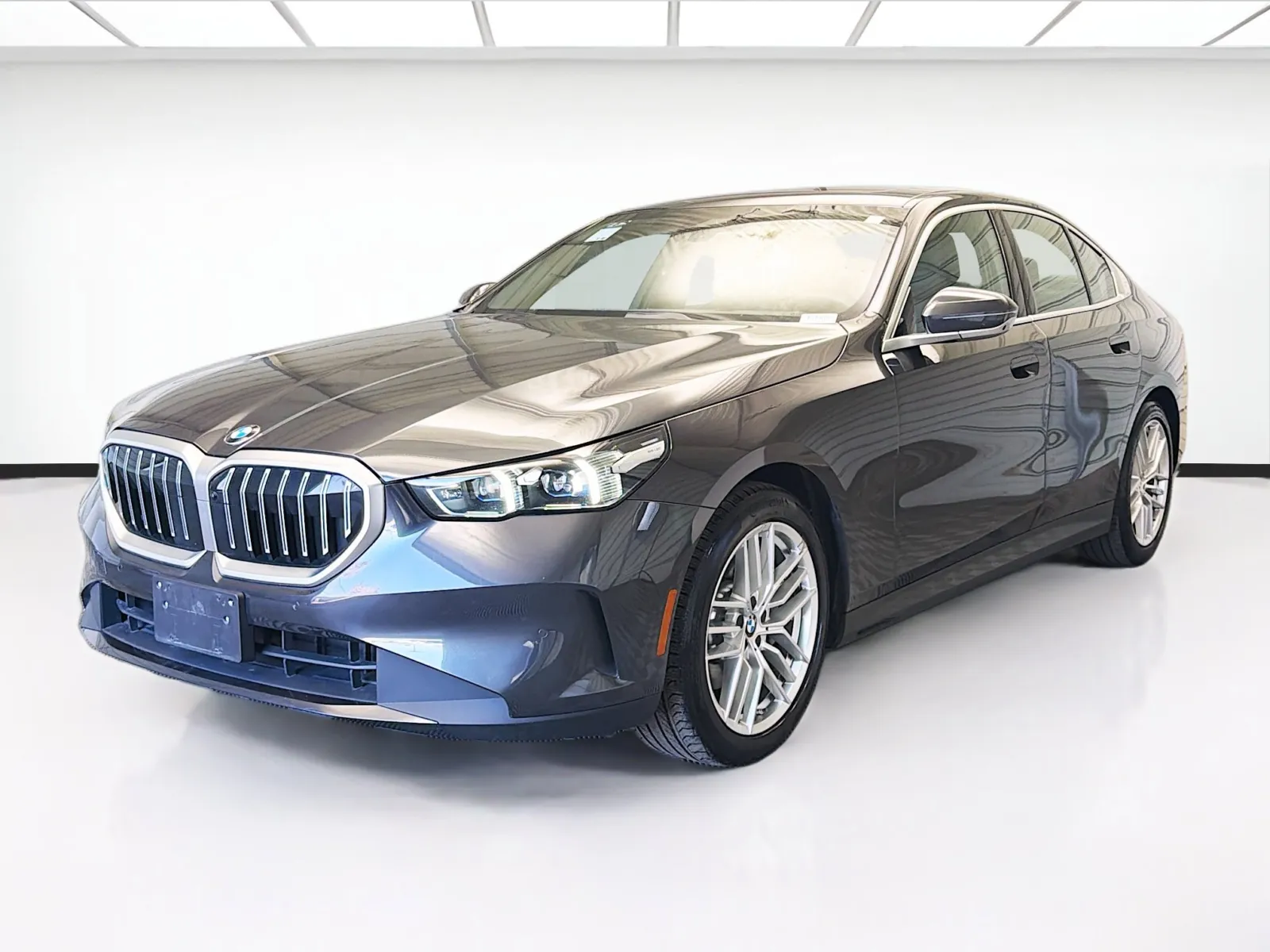 Gray 2024 BMW 5 Series 530i w/Premium Package for sale in Montclair, CA