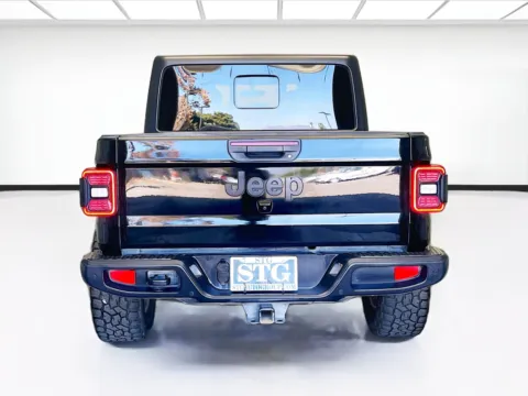 More photos of 2021 Jeep Gladiator Sport California Edition at STG Montclair, CA