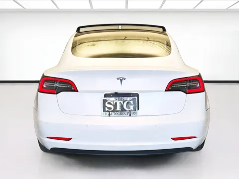More photos of 2021 Tesla Model 3 Standard Range Plus at STG Montclair, CA
