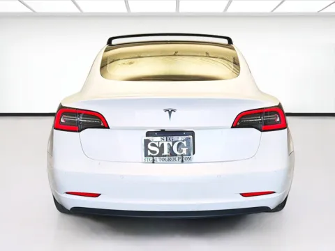 More photos of 2021 Tesla Model 3 Standard Range Plus at STG Montclair, CA