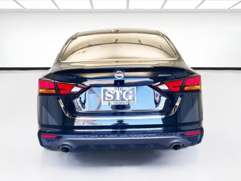 More photos of 2022 Nissan Altima 2.5 SR at STG Montclair, CA