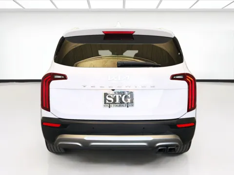 More photos of 2022 Kia Telluride EX at STG Montclair, CA