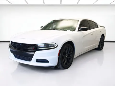 White 2019 Dodge Charger SXT for sale in Montclair, CA