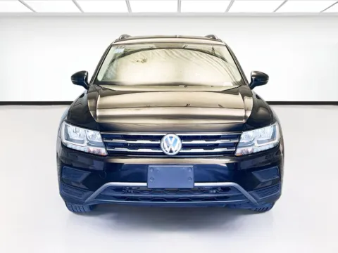 Photos of 2020 Volkswagen Tiguan 2.0T SE for sale in Montclair, CA at STG Montclair