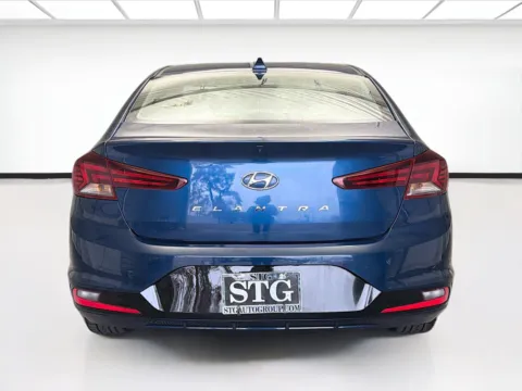 More photos of 2020 Hyundai Elantra SEL at STG Montclair, CA