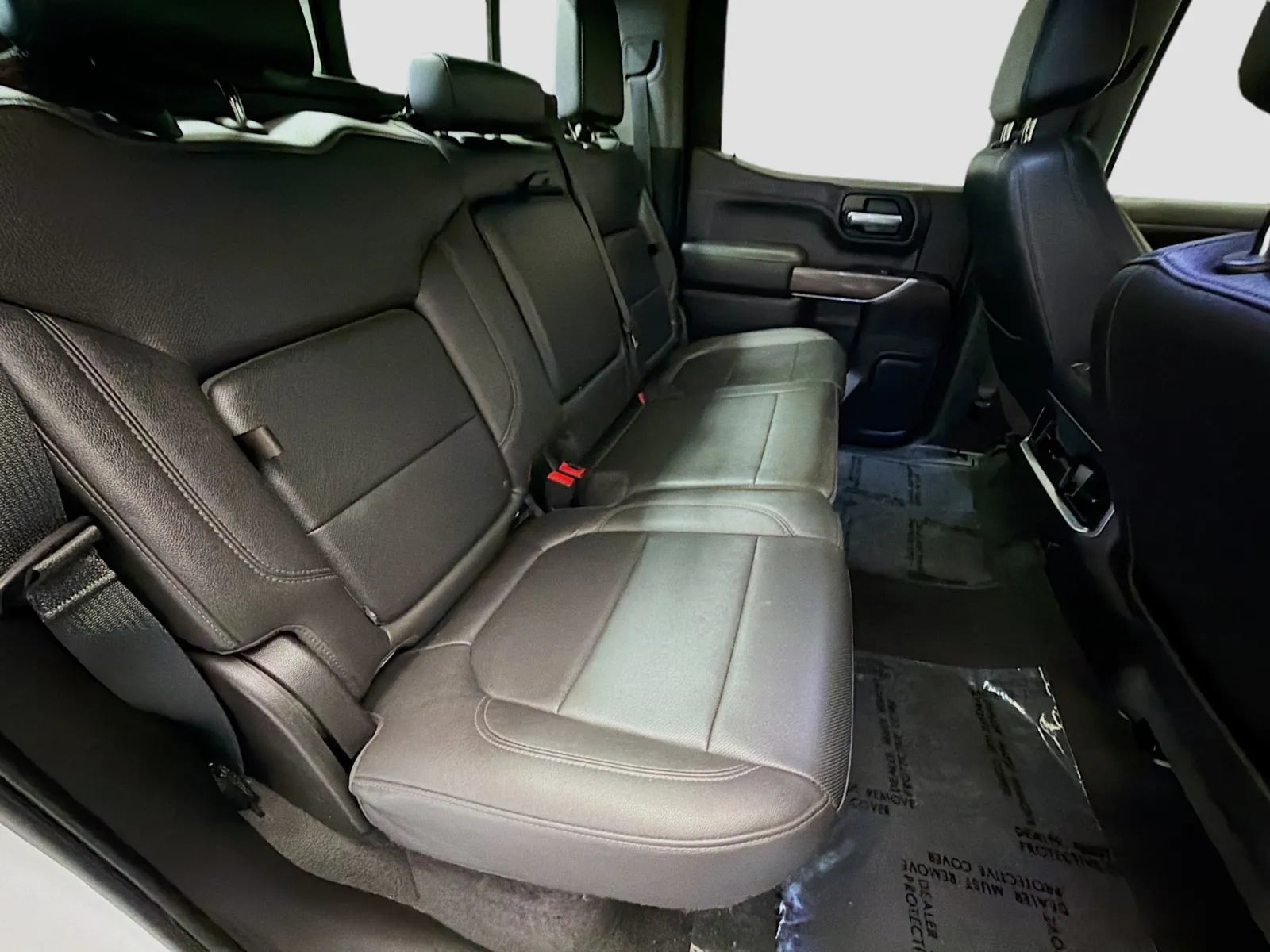 Chevrolet Silverado photo 14