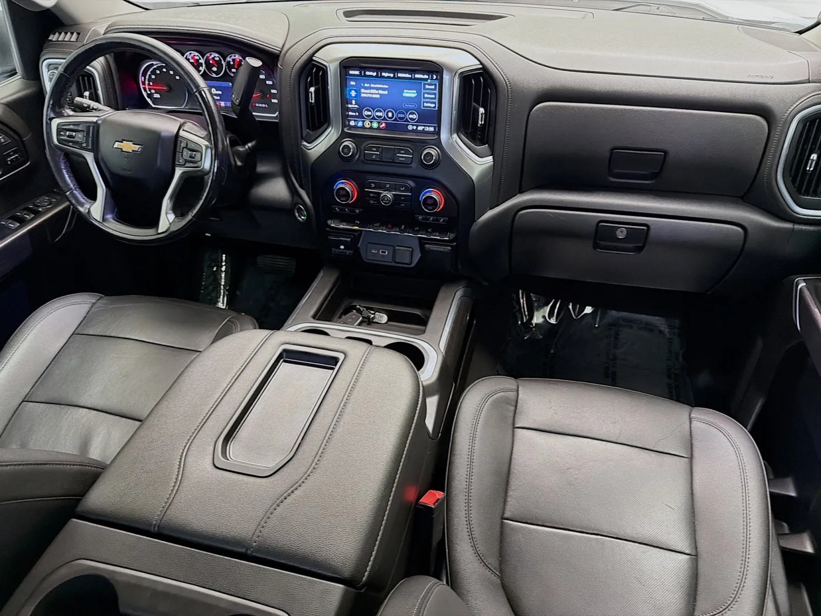 Chevrolet Silverado photo 12