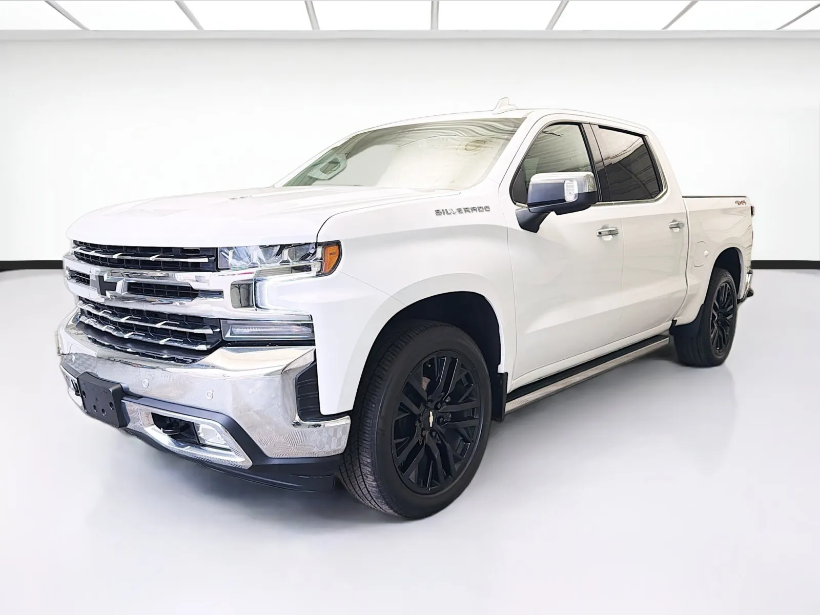 White 2021 Chevrolet Silverado 1500 LTZ for sale in Montclair, CA