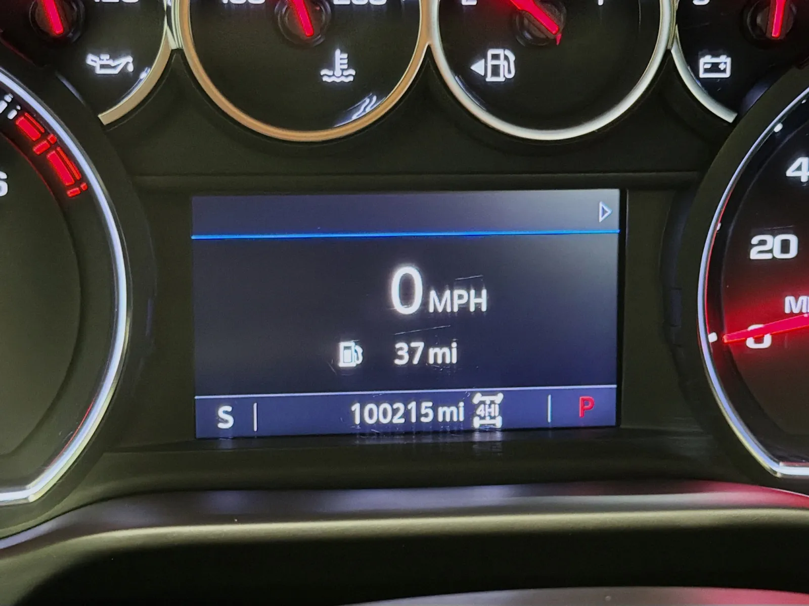 Chevrolet Silverado photo 8