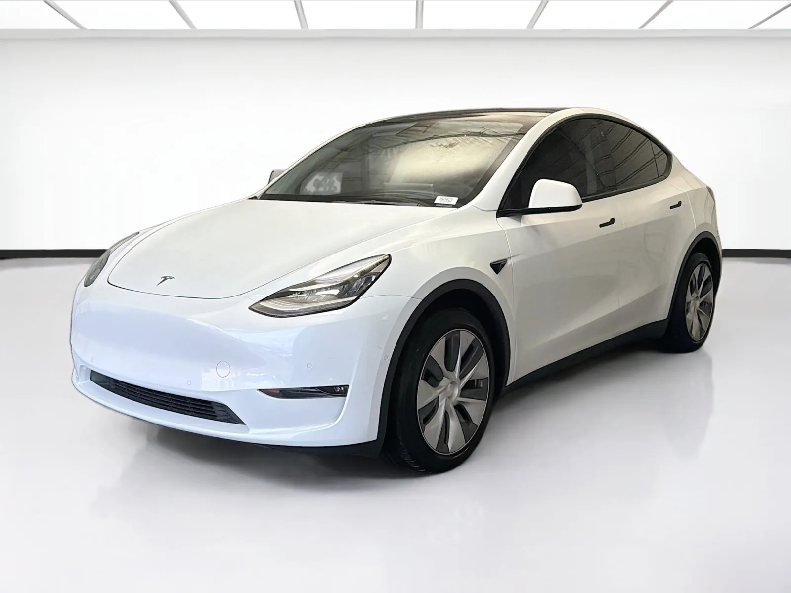 Blue 2022 Tesla Model Y Long Range for sale in Montclair, CA