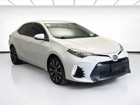 Another view of 2018 Toyota Corolla SE for sale in Montclair, CA at STG Montclair