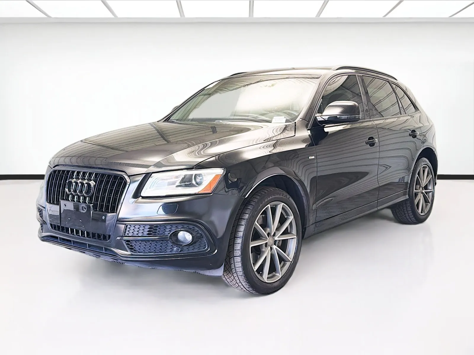 Black 2016 Audi Q5 3.0T Premium Plus quattro for sale in Montclair, CA