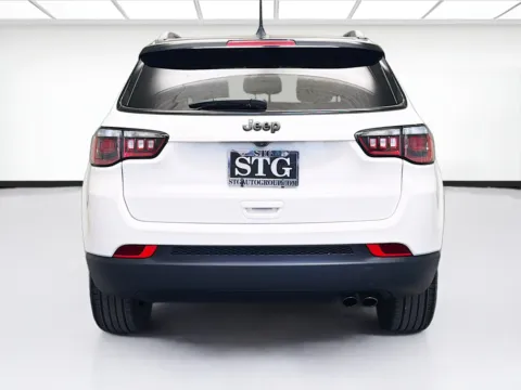 More photos of 2019 Jeep Compass Altitude at STG Montclair, CA