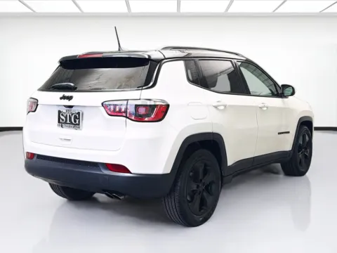 More photos of 2019 Jeep Compass Altitude at STG Montclair, CA