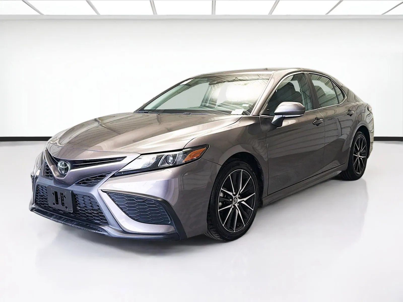 Gray 2023 Toyota Camry SE for sale in Montclair, CA