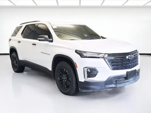 Another view of 2023 Chevrolet Traverse LT 1LT for sale in Montclair, CA at STG Montclair