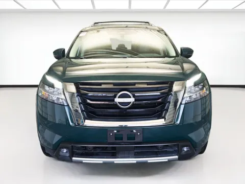 Photos of 2022 Nissan Pathfinder SL for sale in Montclair, CA at STG Montclair