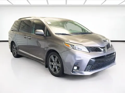 Another view of 2019 Toyota Sienna L 7 Passenger for sale in Montclair, CA at STG Montclair