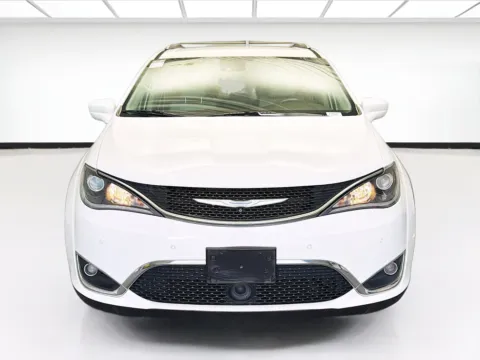 Photos of 2018 Chrysler Pacifica Touring L Plus for sale in Montclair, CA at STG Montclair